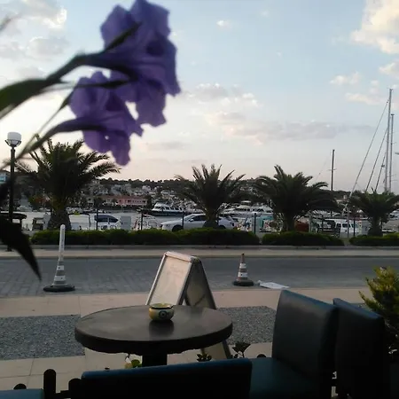 Alloggio in famiglia Marina Pansiyon&cafe *